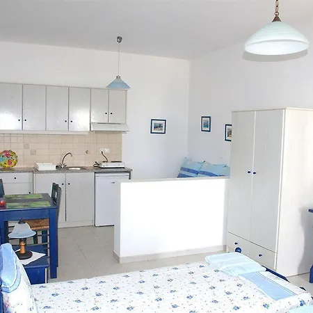 Firoa アパート ドヌサ